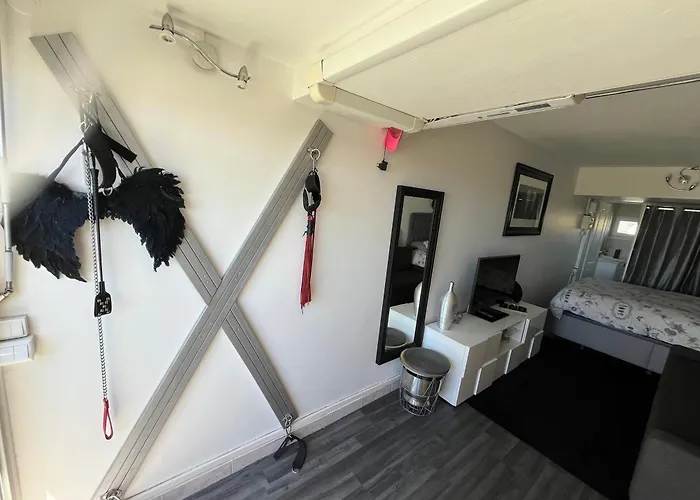 Port Nature 2 Coursives Sud * アグド